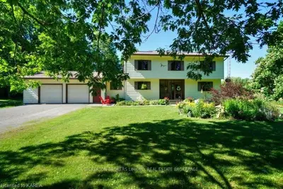 311 Ellisville Road, Leeds And The Thousand Islands, On K0e 1n0