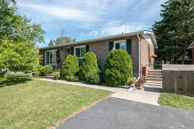 676 Sussex Boulevard, Kingston, On K7m 5b1