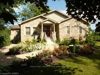 10814 LOYALIST Parkway, Greater Napanee, ON K0H 1G0