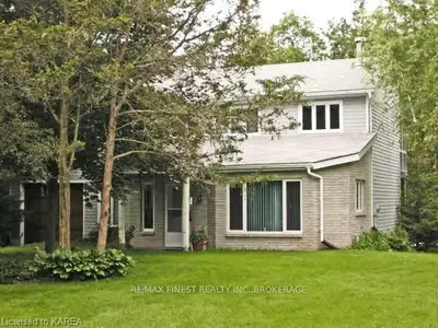480 SHERMANS POINT ROAD, Greater Napanee, ON K7R 3K8