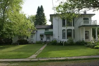 12 Sarah Street, Greater Napanee, On, K7r 3j5