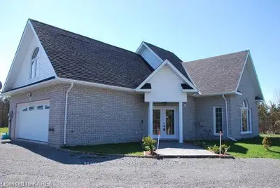 3332 County Road 9, Greater Napanee, On, K7r 3k8