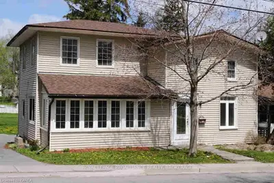 181 W Dundas Street, Greater Napanee, On K7r 2a5