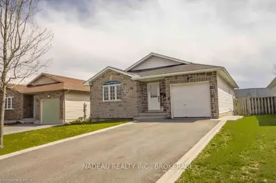 377 Boxwood Street, Kingston, On K7m 9c3
