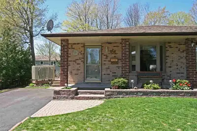 12 Bernadette Court, Kingston, On K7k 6l6