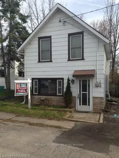 234 DUNDAS Street, Deseronto, ON K0K 1X0