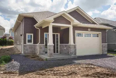 1058 ROSANNA Avenue, Kingston, ON K7P 0H4