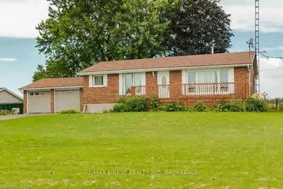 727 LITTLE CREEK Road, Greater Napanee, ON K7R 3K6