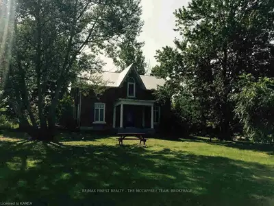 320 COUNTY ROAD 9, Greater Napanee, ON K7R 3K8