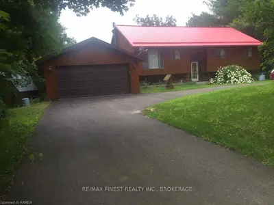 921 RIVERSIDE Drive, Leeds and the Thousand Islands, ON K0E 1N0