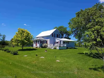 5330 COUNTY ROAD 9, Greater Napanee, ON K7R 3K8
