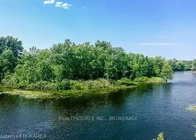 64 S Maple Grove Road, Front Of Leeds & Seeleys Bay, On K7g 2v3