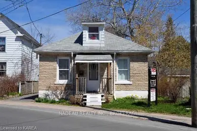 203 York Street, Kingston, On K7k 1r5