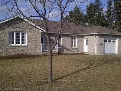 621 PALACE RD, Greater Napanee, ON K7R 1A6
