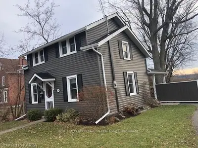 200 DUNDAS Street W, Greater Napanee, ON K7R 2A6