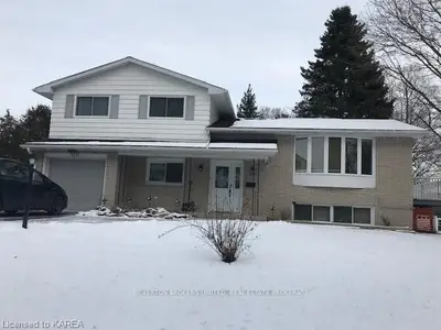 335 Elmwood Drive, Gananoque, On K7g1p2