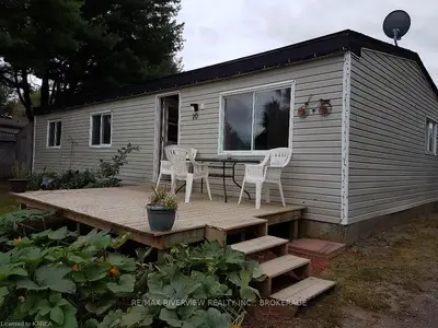 72 Main Street 10, Elizabethtown-Kitley, ON K0E 1M0
