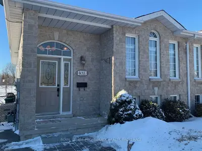 1378 Thornwood Crescent, Kingston, On K7p 3b5