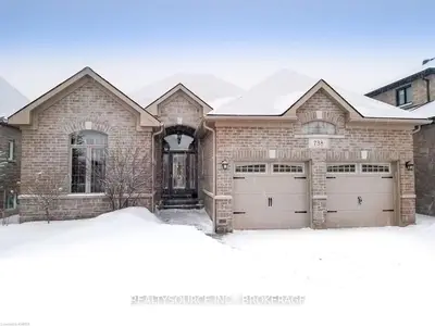 738 Amaryllis Street, Kingston, On K7p 0a8