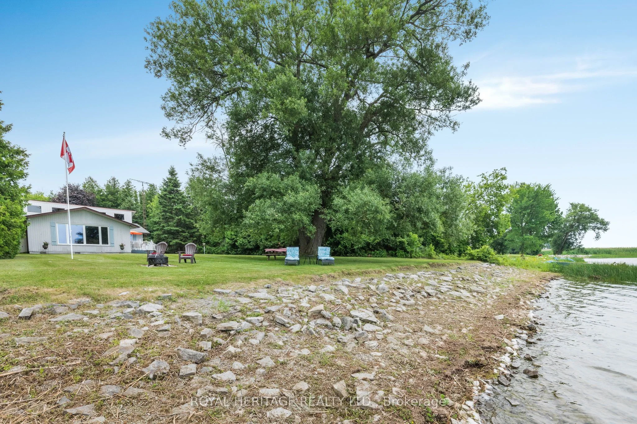 Detached in Prince Edward County