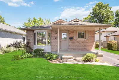 43 Saddy Crescent, London East, On N5v 3v9