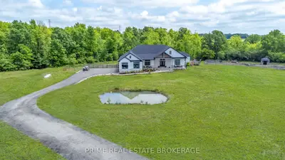Detached in Southwest Middlesex