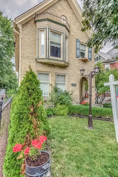 552 Adelaide Street N Upper, London East, ON N6B 3J5