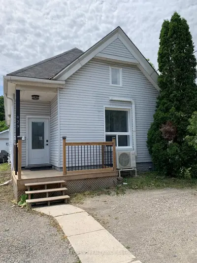 429 Dorinda Street, London East, On N5w 4b3