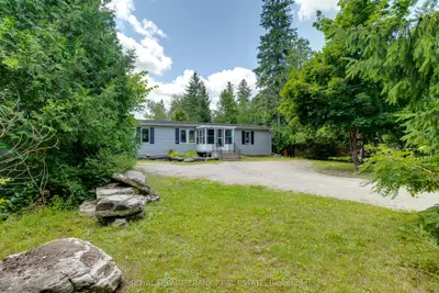 Detached in Kawartha Lakes