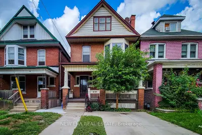 Detached in Hamilton