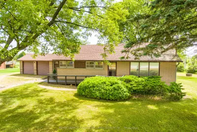 Detached in Kawartha Lakes