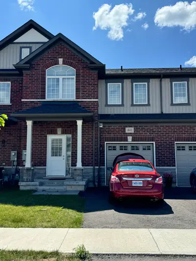 Att/Row/Townhouse in Fort Erie