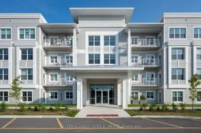 Condo Apartment in Central Elgin