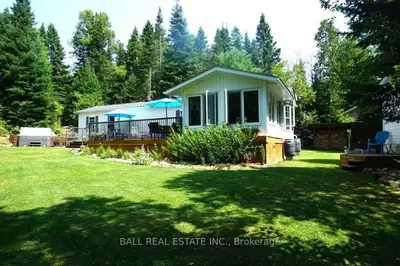 1042 Bulrush Trail, Highlands East, On K0m 1r0
