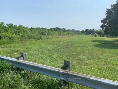 Vacant Land in Port Colborne