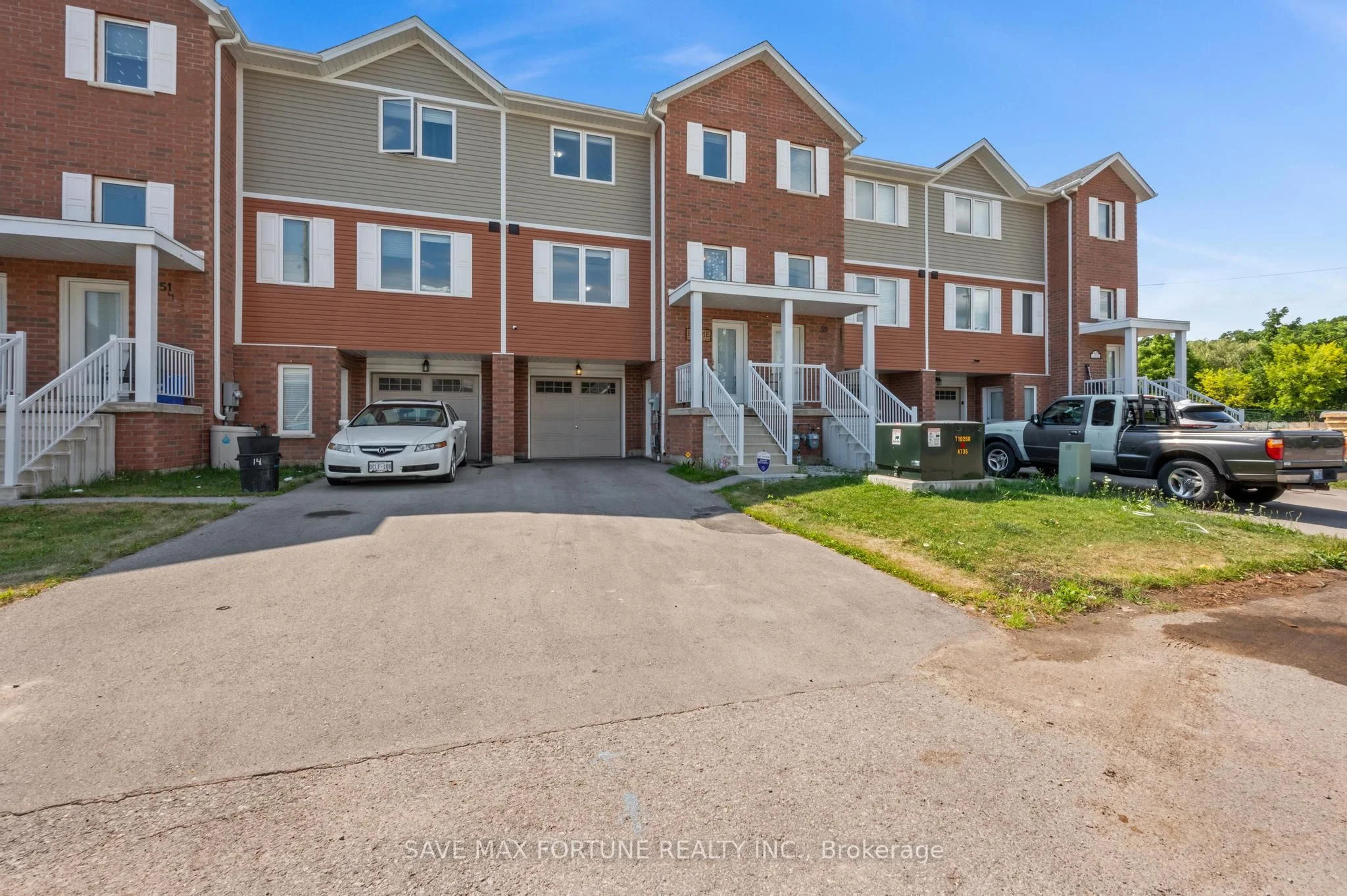 55 Denistoun Street, Welland, On L3c 1t9