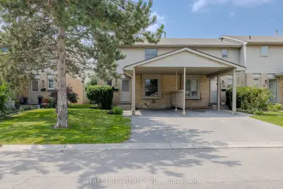 25 Erica Crescent 32, London South, On N6e 3r6