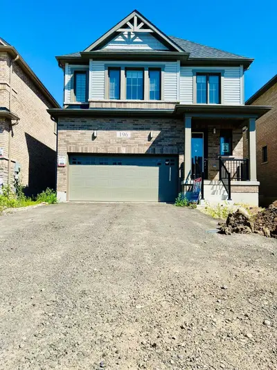 Detached in North Dumfries