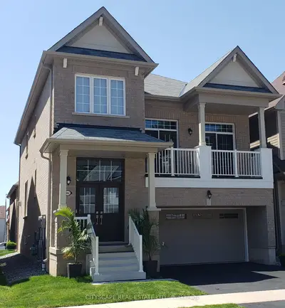 Detached in Niagara Falls