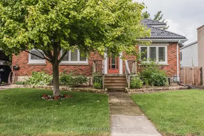 Duplex in Aylmer