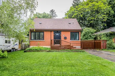 Detached in Hamilton