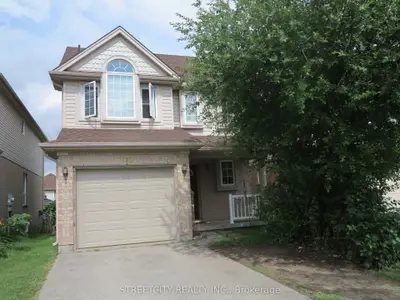 692 Oakcrossing Road, London North, On N6h 5v9