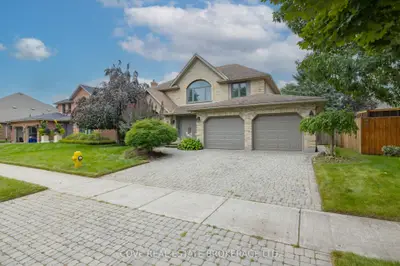 Detached in London North