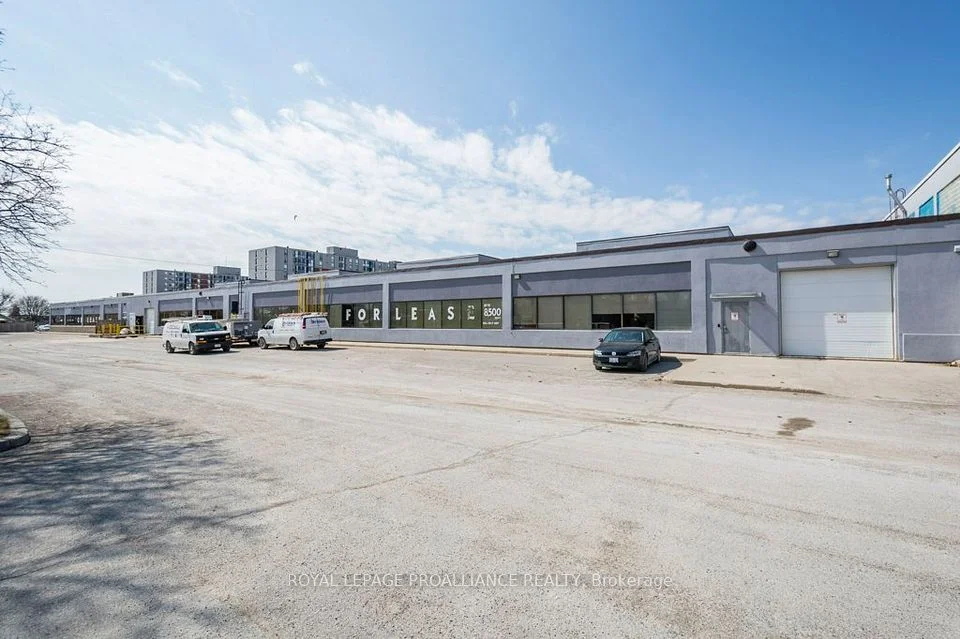 161 Bridge Street W 14, Belleville, ON K8P 1K2
