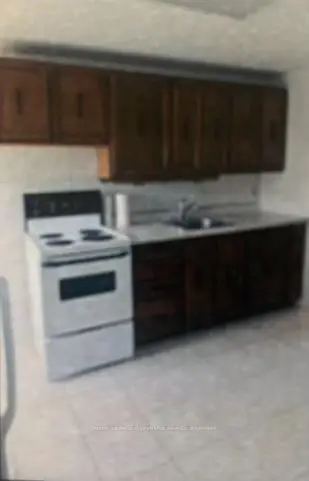 45 Gilholm Avenue, Cambridge, On N1s 1t3