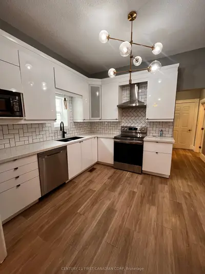 223 Waterloo Street, London East, On N6b 2n2