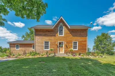 1306 Wilson Road, Prince Edward County, On K0k 1g0