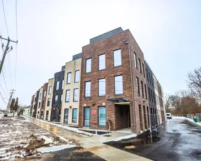 325 University Avenue W 217, Cobourg, On K9a 3s9