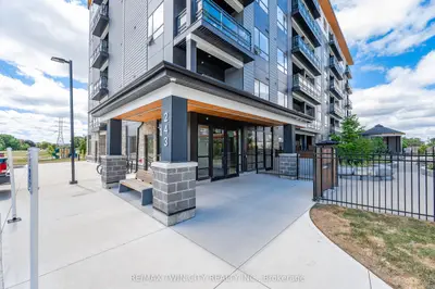 Condo Apartment in Waterloo