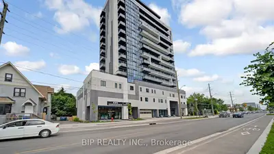 Condo Apartment in Waterloo